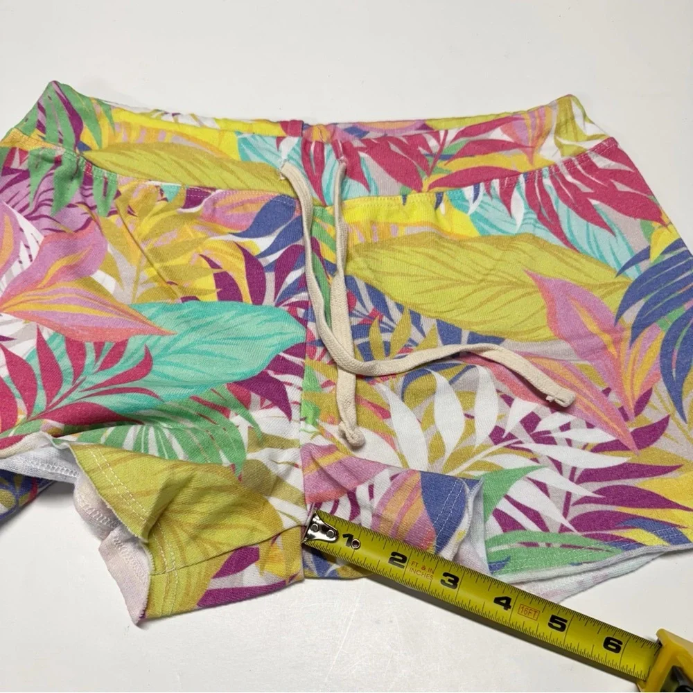 Sundry | Tropical Print Cutoff Short - Cozy Chic - Summer Vibe - NWT - Picture 9 of 10